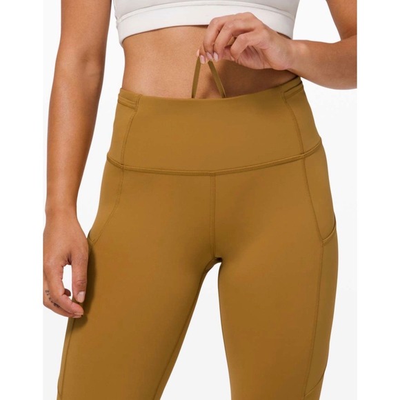 Lululemon Fast and Free High-Rise Tight 28" *Non-Reflective Brushed Nulux Size 6 - Picture 4 of 11